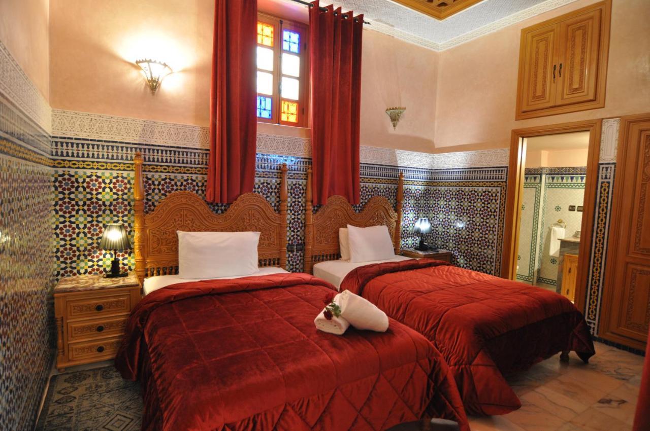Dar Al Madina Al Kadima Hotel Fez Exterior photo