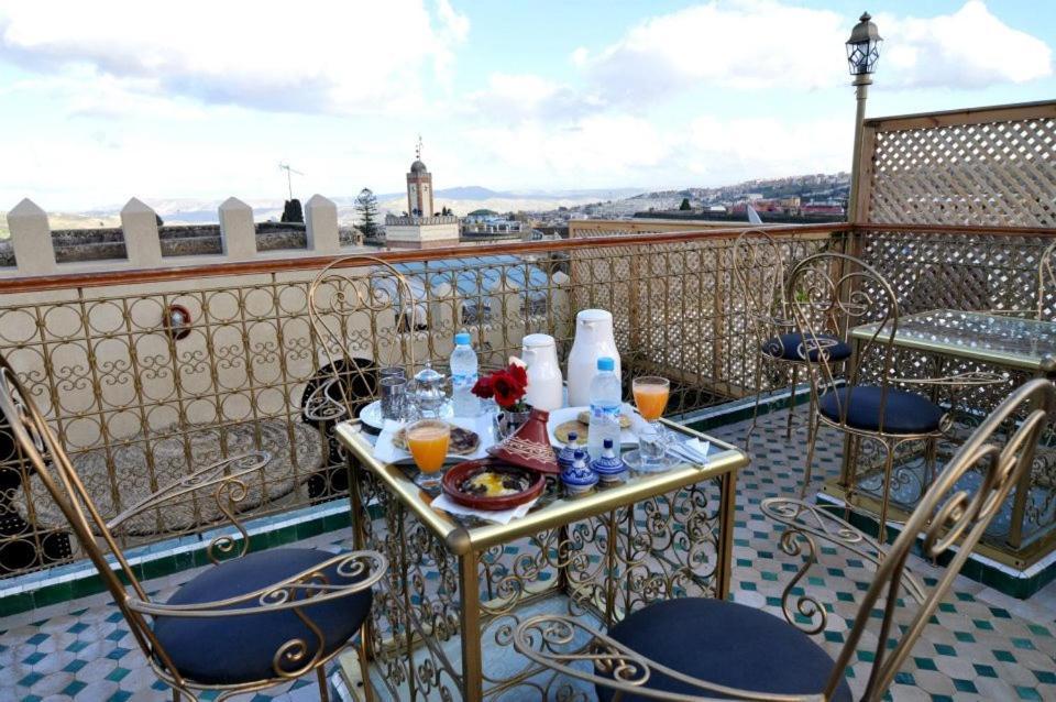 Dar Al Madina Al Kadima Hotel Fez Exterior photo